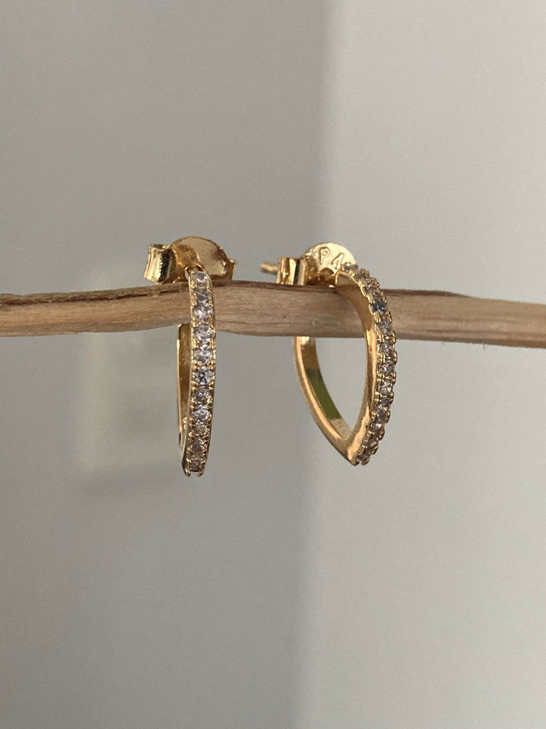 Candongas medio corazón oro laminado 18k
