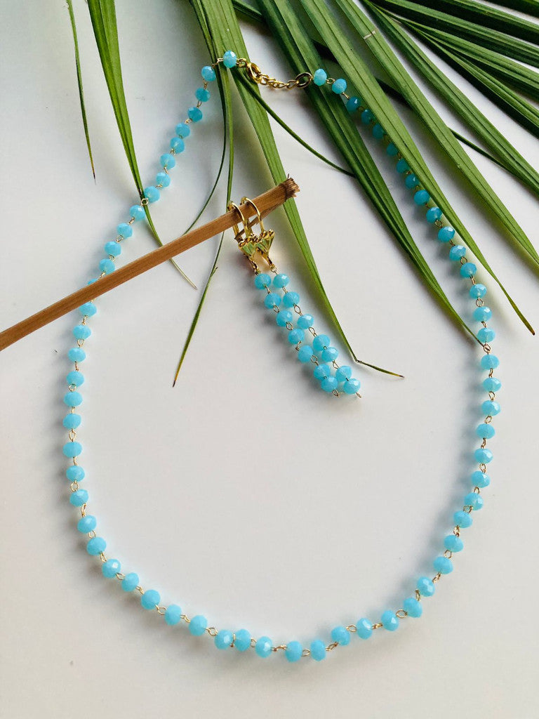 Set de choker, pulsera y aritos