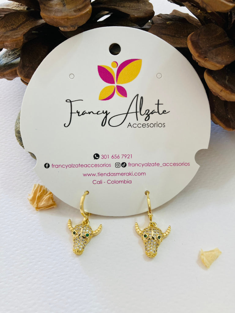 Aretes maxitopos toros en covergold