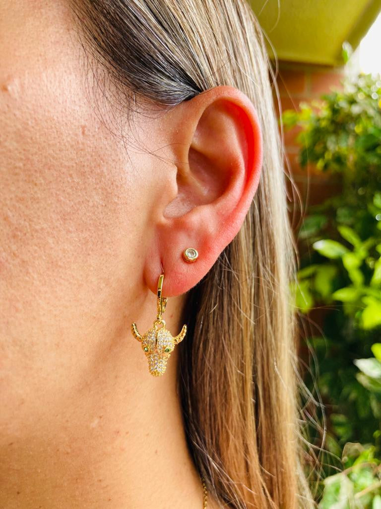 Aretes maxitopos toros en covergold