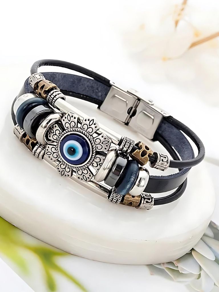 Pulsera multicapa en cuero con ojo turco