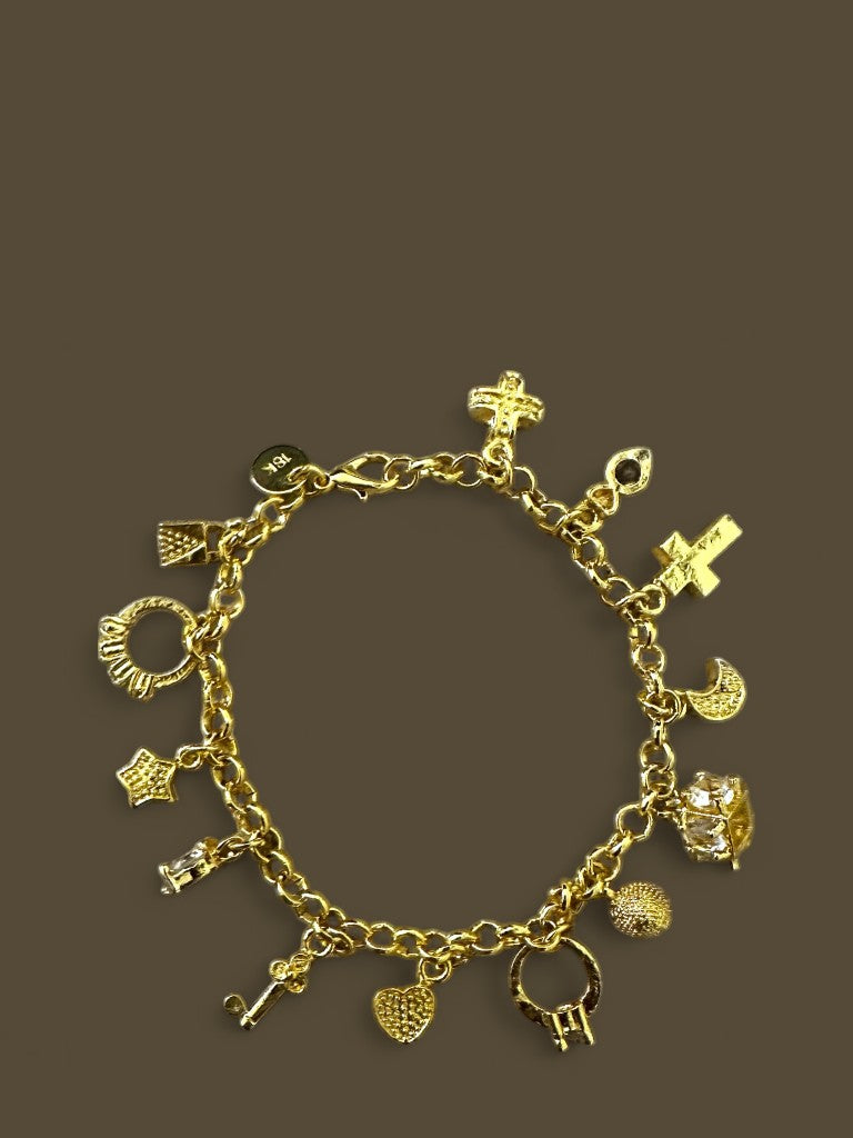 Pulsera dijes dorada