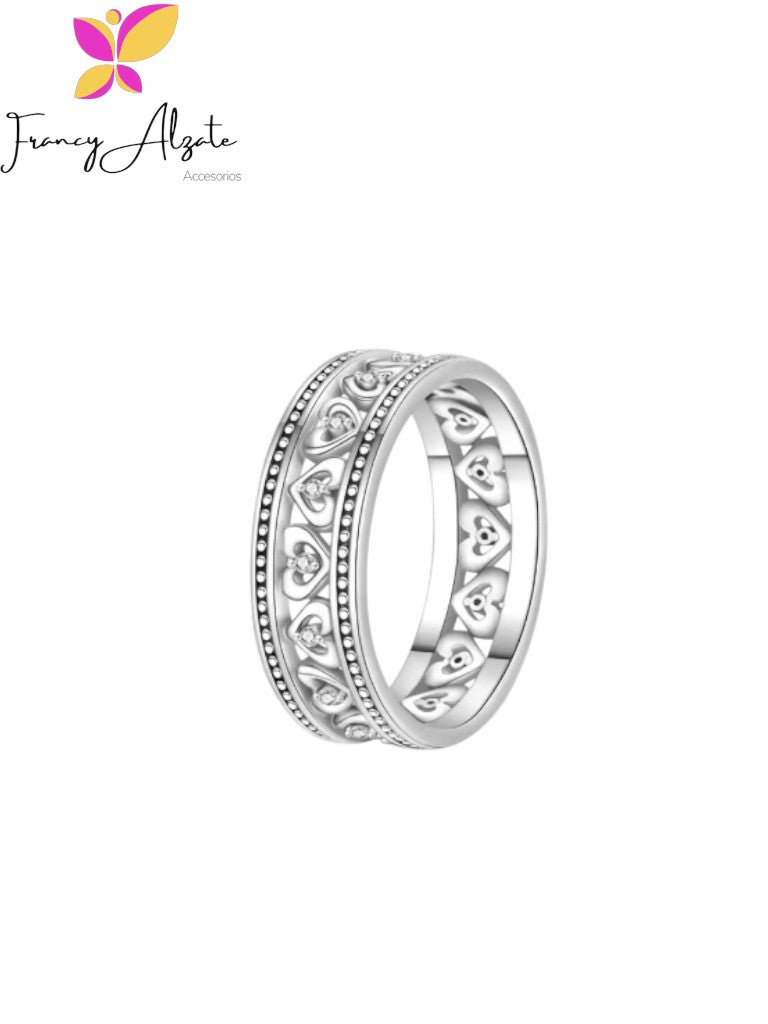 Anillo grabado corazones