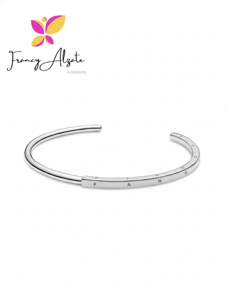 Brazalete estilo Pandora en Plata