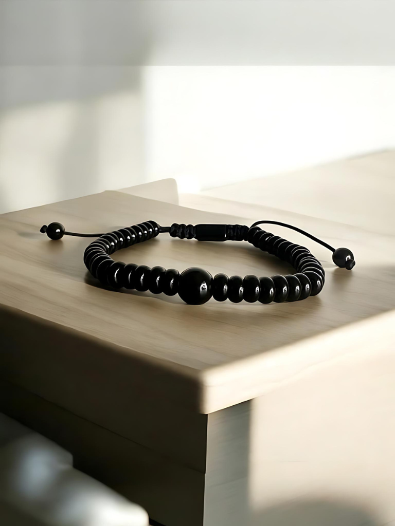 Pulsera ajustable con onix negro