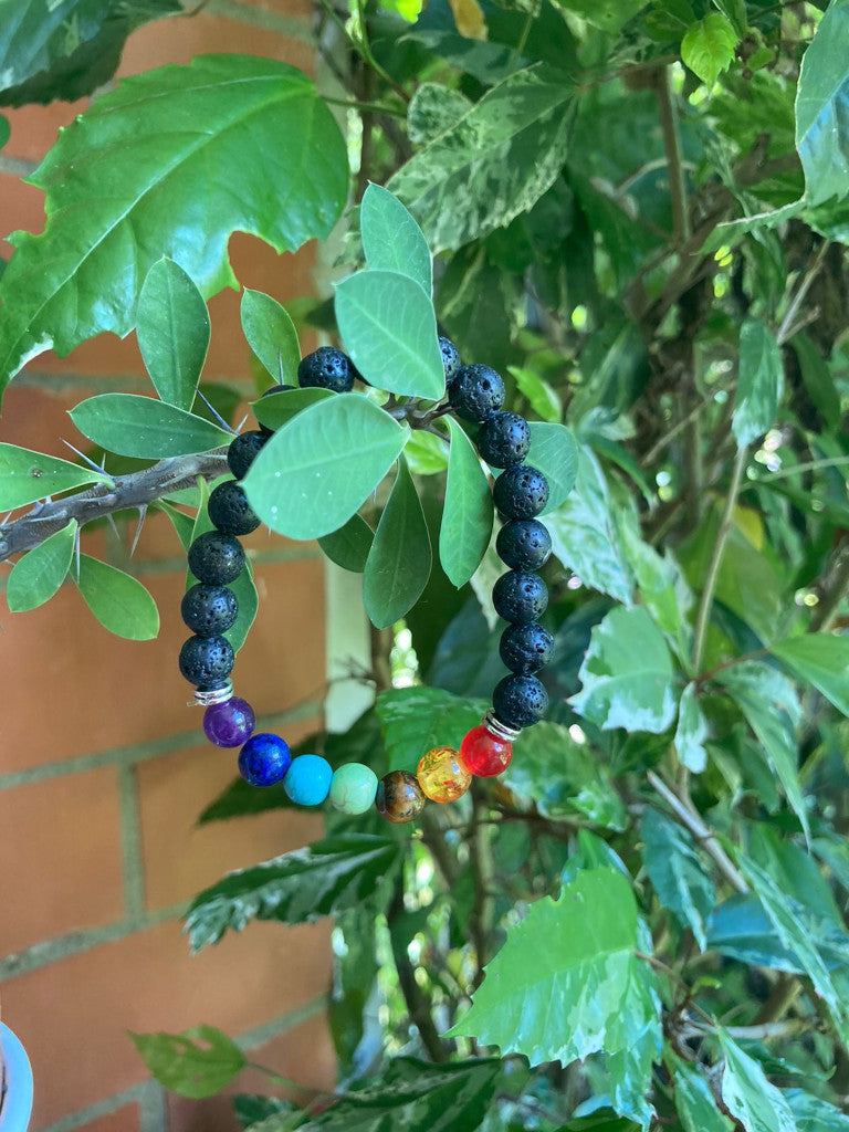 Pulsera 7 chakras con piedra volcánica